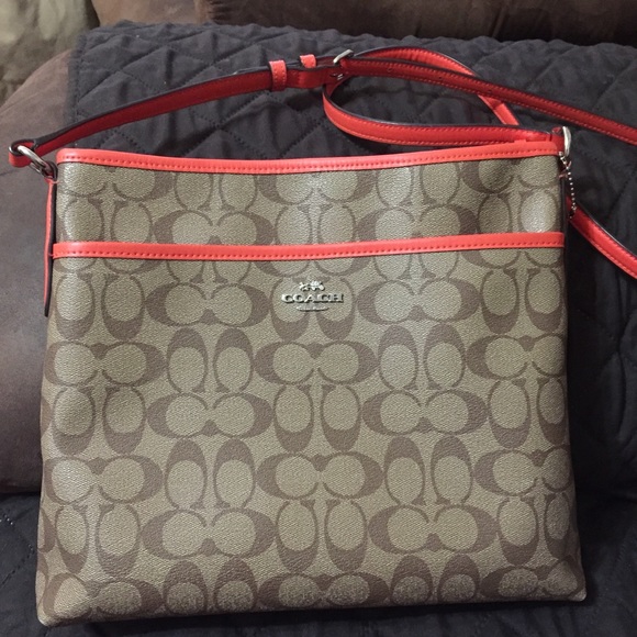 Coach Crossbody and Wallet Set - Picture 2 of 8